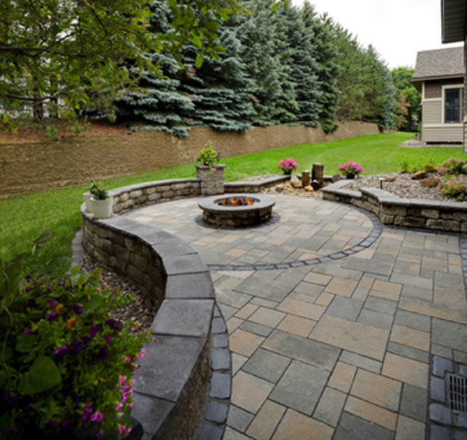 Willow Creek Paving Stones | Willow Creek Concrete